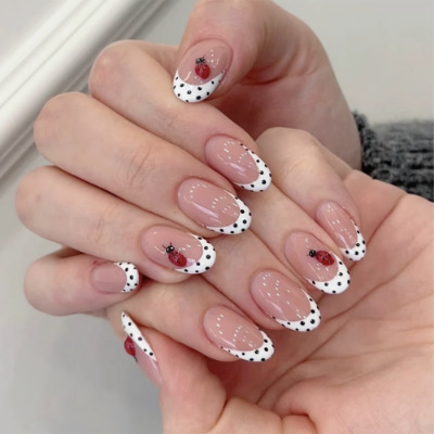 24 szt. Zestaw sztucznych pazn – Nail Art French recenzja i cena