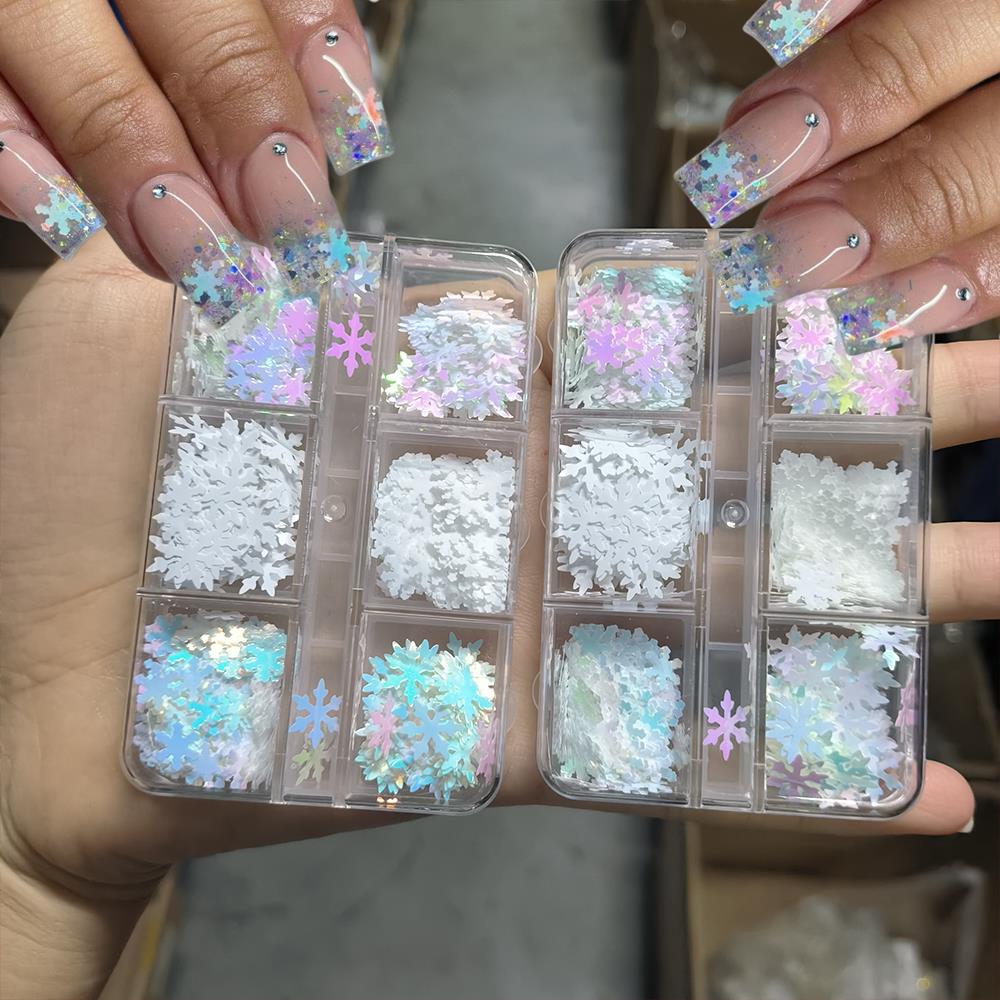 6/12 Siatek 3D Aurora Świątecz – Nail Art Xmas recenzja i cena