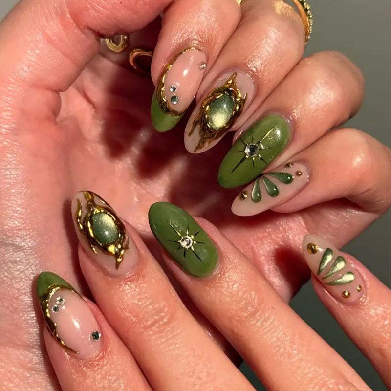 24 szt. Zielone sztuczne pazno – Nail Art French recenzja i cena