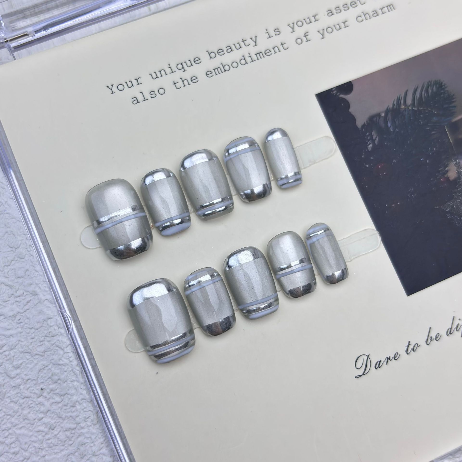 10 szt. Aurora Chrome Sztuczne – Nail Art Chrome recenzja i cena