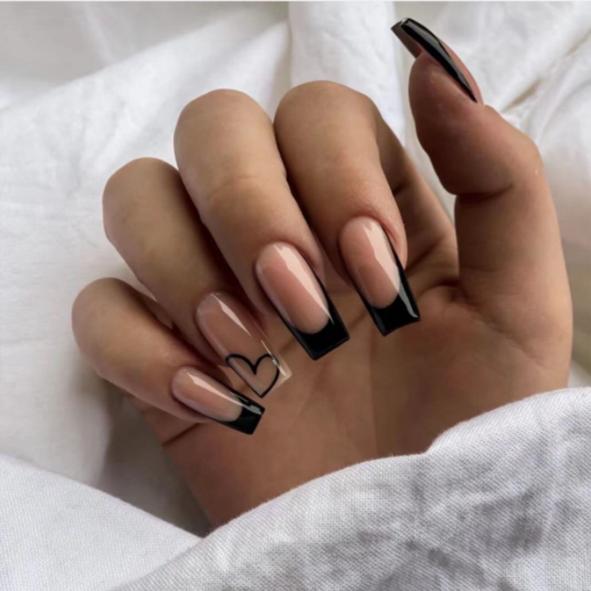 24 szt. Czarne sztuczne paznok – Nail Art French recenzja i cena